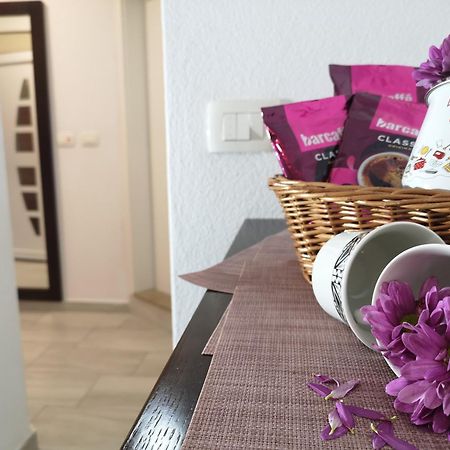 פיראן Apartments Zababa מראה חיצוני תמונה