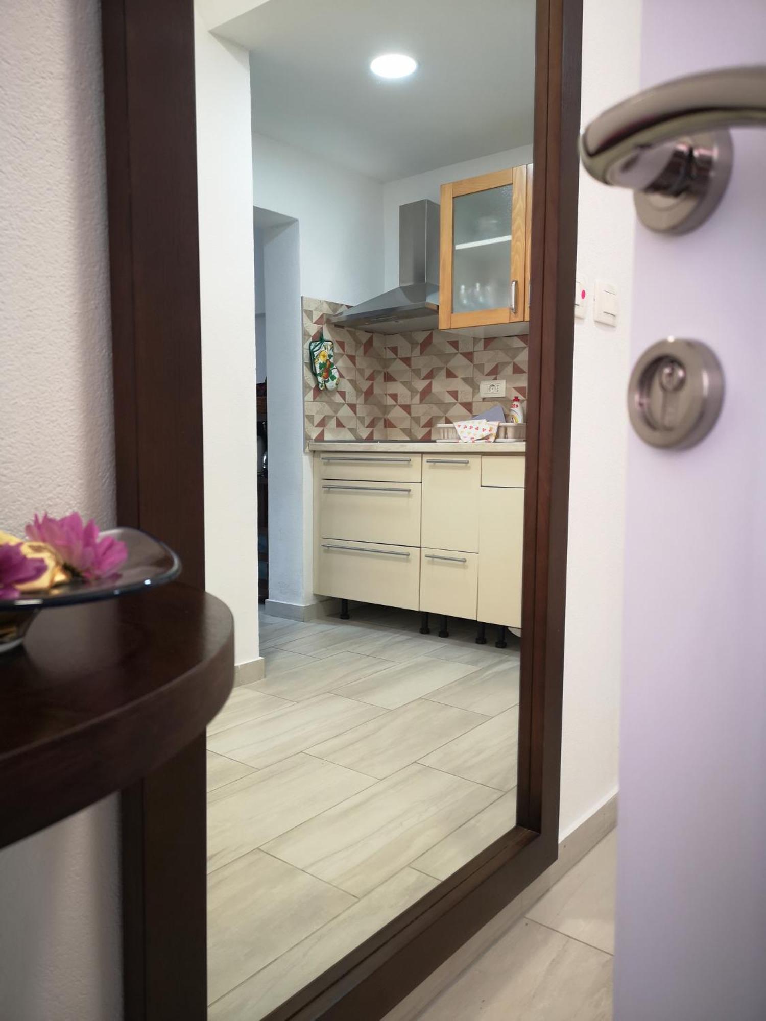 פיראן Apartments Zababa מראה חיצוני תמונה