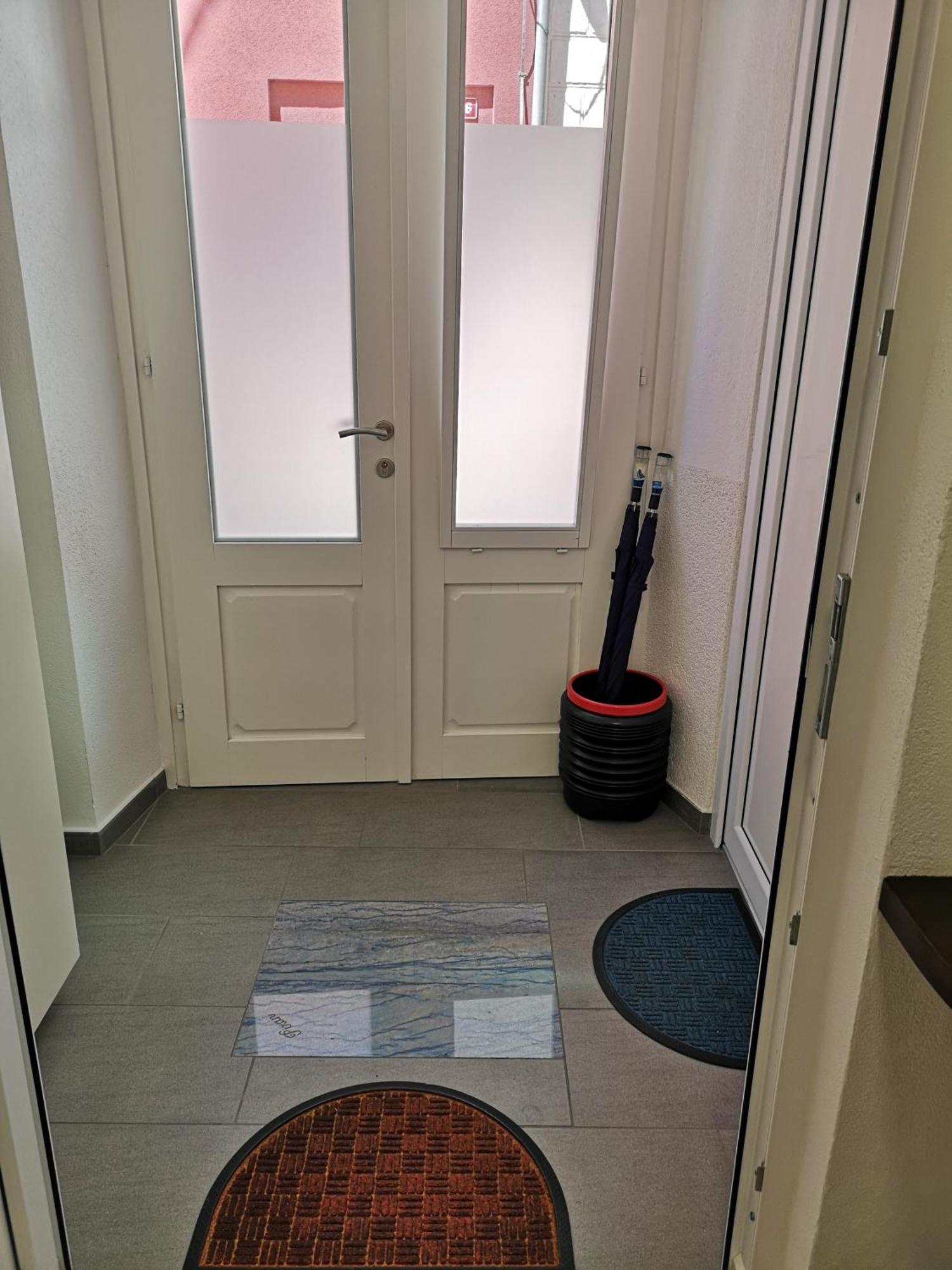 פיראן Apartments Zababa מראה חיצוני תמונה