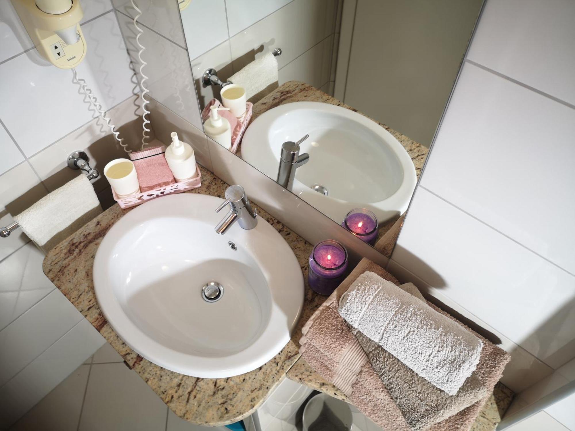 פיראן Apartments Zababa מראה חיצוני תמונה